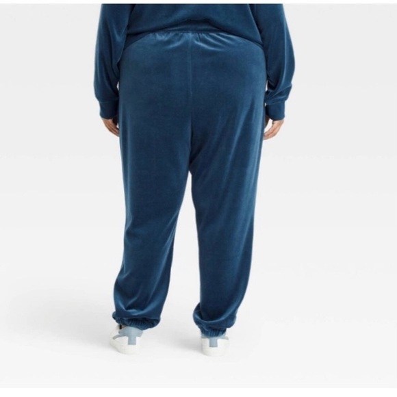 Ava & Viv Women’s Velvet High Rise Relaxed Joggers Pants Plus Size 2X - Picture 4 of 13